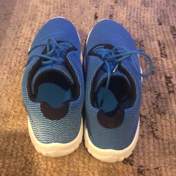 Size 10 Nike air Jordan future low blue brand new - Picture 6 of 11
